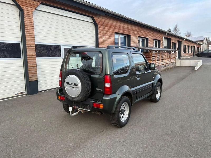 Gebraucht Suzuki Jimny Comfort 102 PS (75 kW) 2016 Schwarz SUV