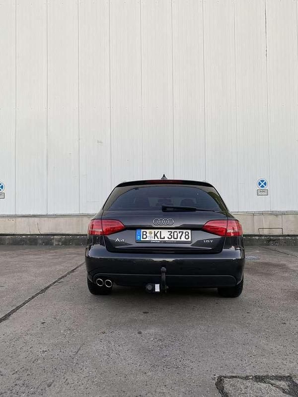 Second-hand Audi A4 Sport 120 CP (88 kW) 2010 Gri Break