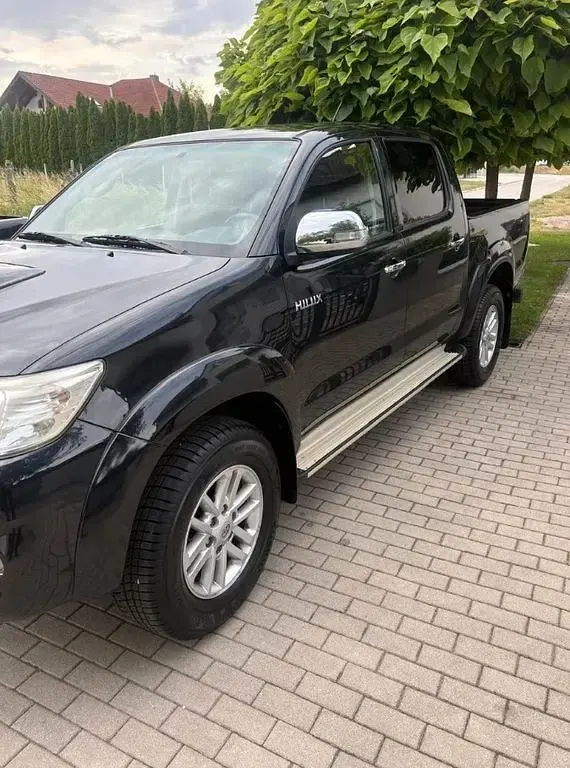 Gebraucht Toyota HiLux 150 PS (110 kW) 2013 Schwarz Pickup