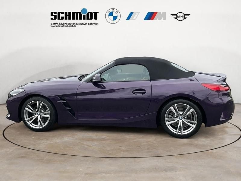 Gebraucht BMW Z4 M Sport 197 PS (144 kW) 2024 (violett)  thundernight Cabrio