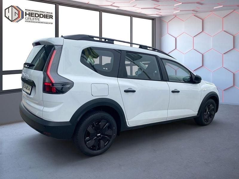 Neu Dacia Jogger Essentiel 122 PS (89 kW) 2026 Arktisweiß Van / Kleinbus