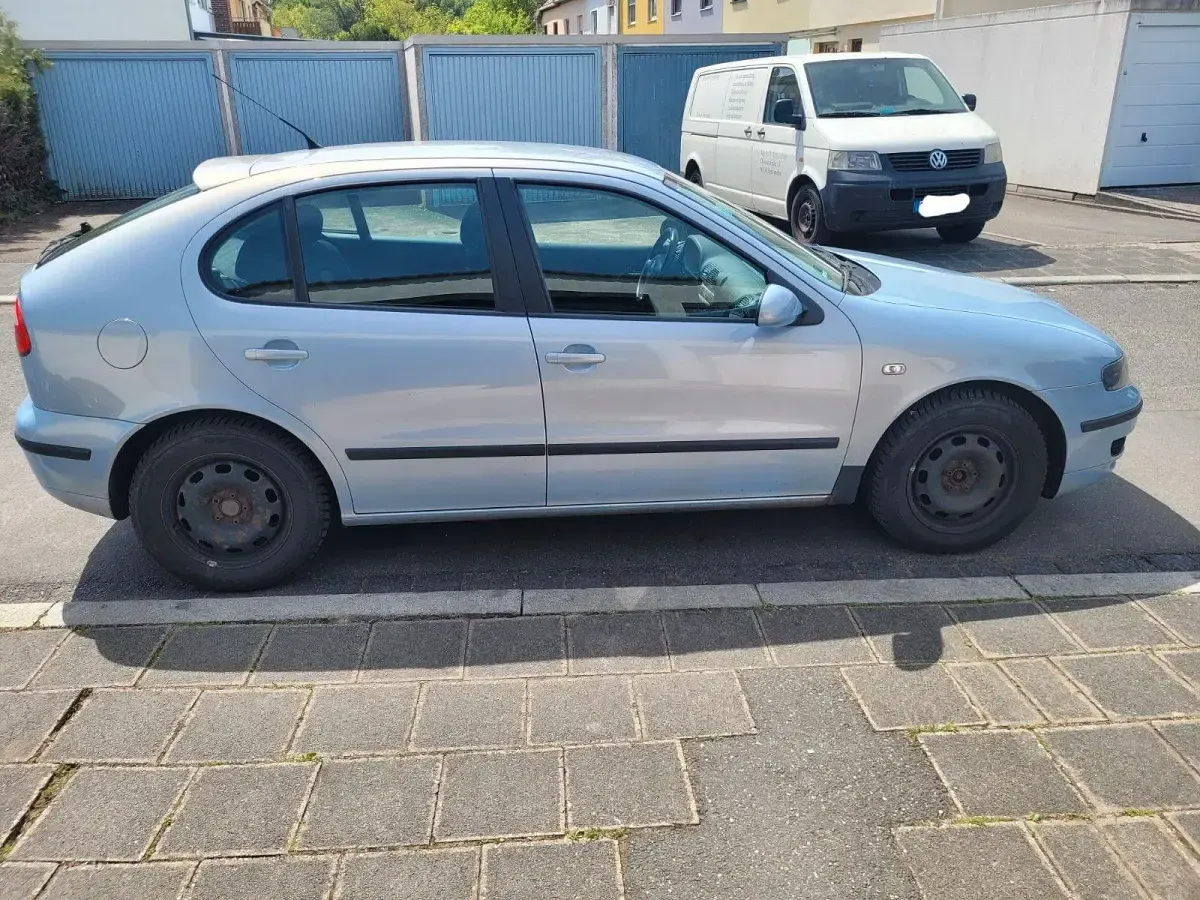 Gebraucht Seat Leon Sport 105 PS (77 kW) 2004 Blau Kleinwagen