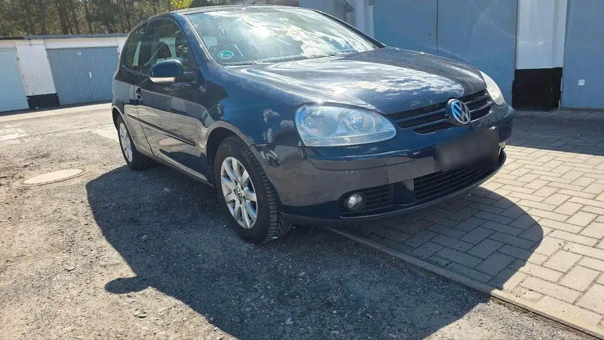 Gebraucht VW Golf IV 105 PS (77 kW) 2005 Blau Limousine