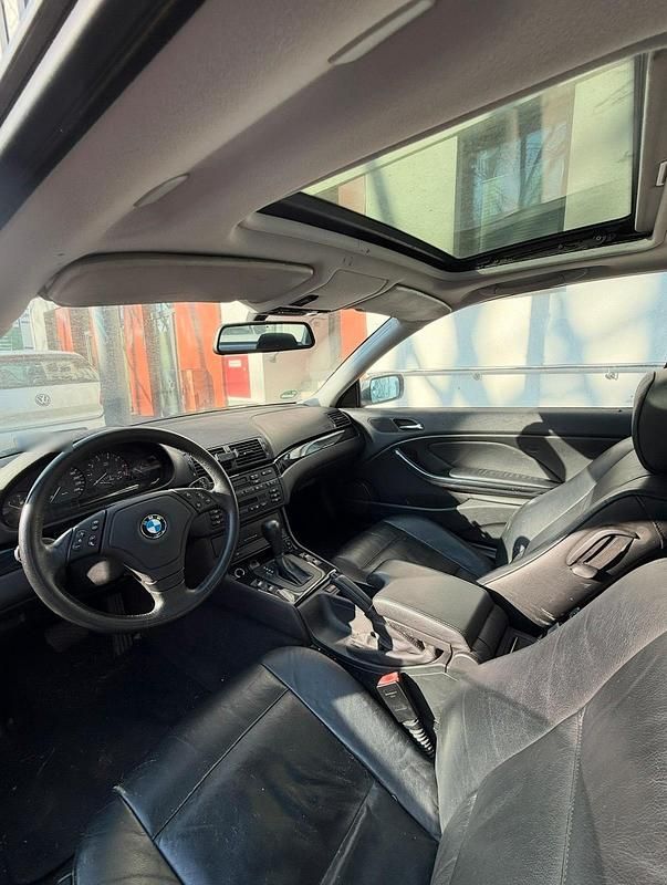Occasion BMW 318 118 ch (86 kW) 2002 Andere farben Coupé
