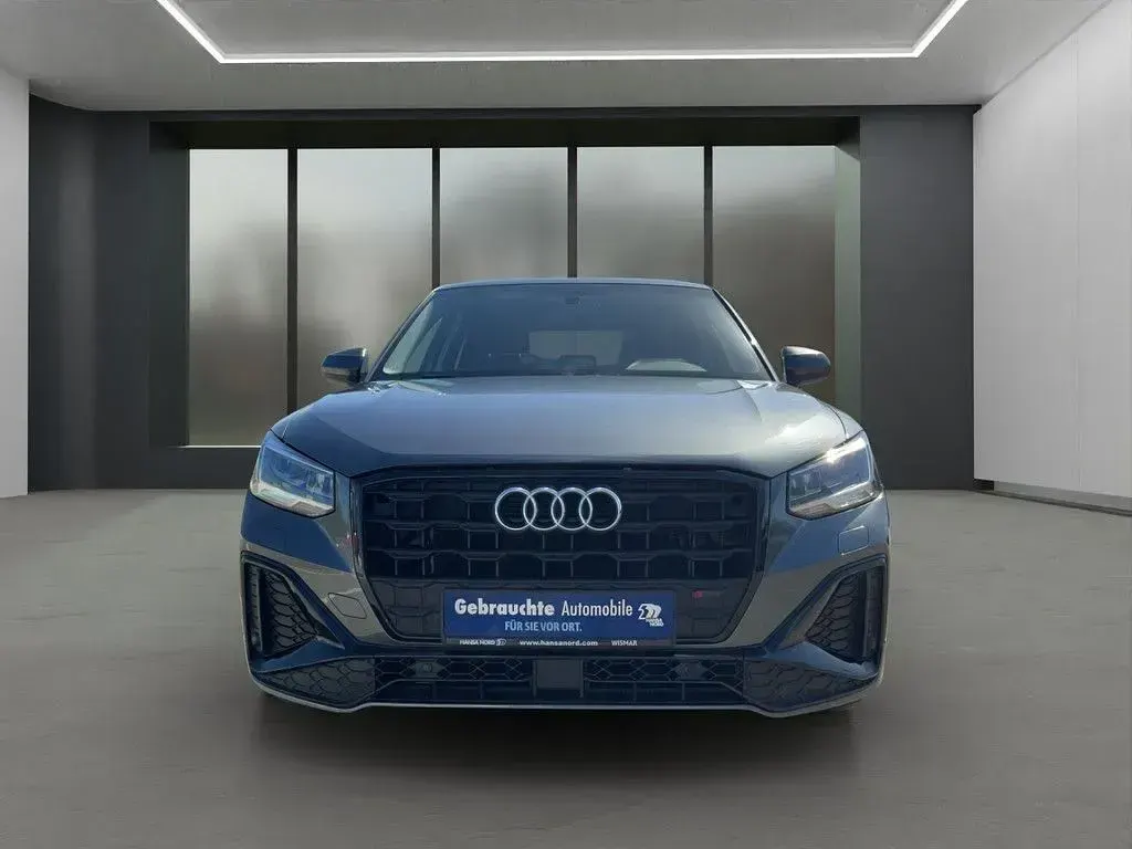 Gebraucht Audi Q2 S-Line 110 PS (80 kW) 2021 Grau SUV