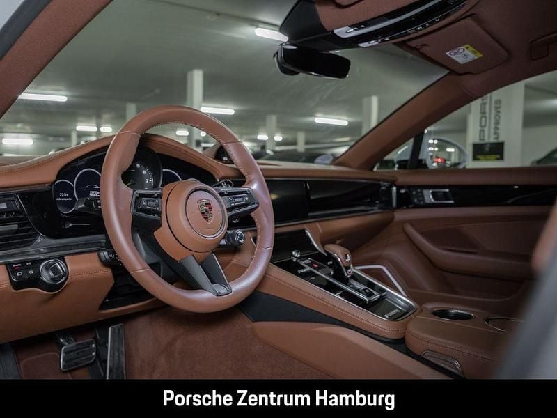 Gebraucht Porsche Panamera 4S 560 PS (411 kW) 2023 Weiß Limousine