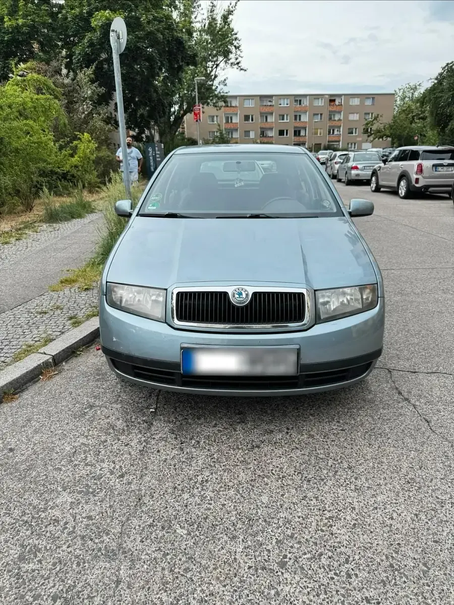 Gebraucht Skoda Fabia 54 PS (39 kW) 2003 Blau Kleinwagen