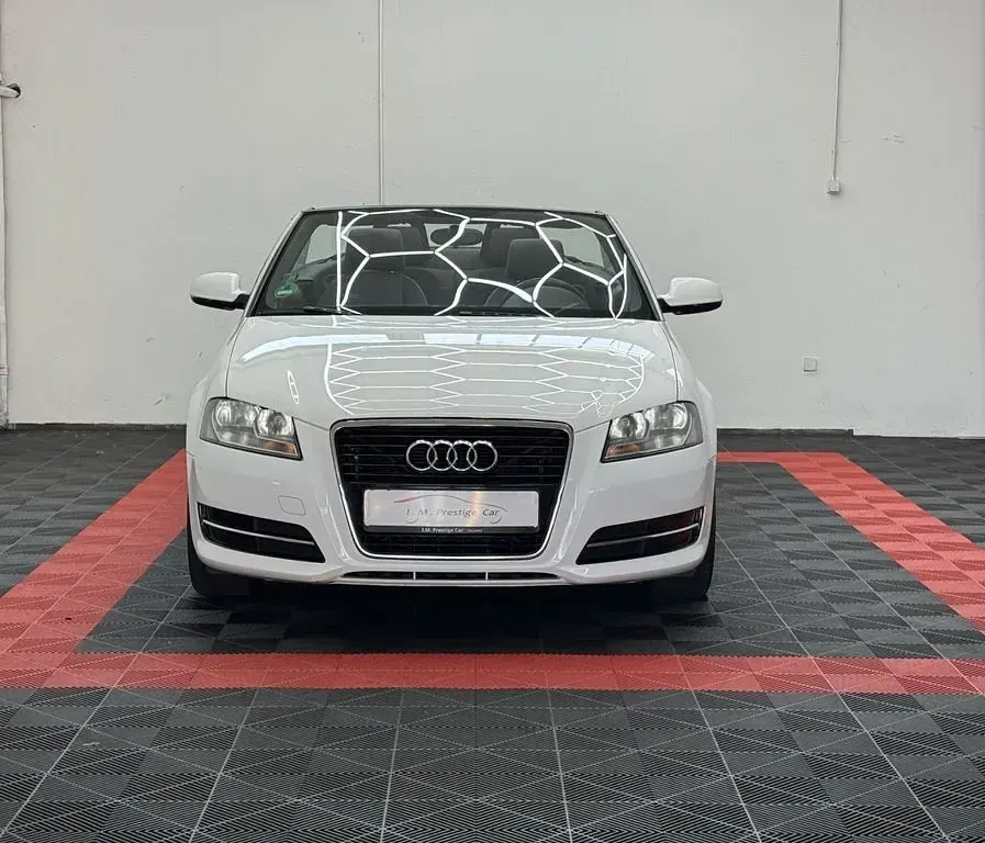 Gebraucht Audi A3 Cabriolet Attraction 105 PS (77 kW) 2011 Weiß Cabrio