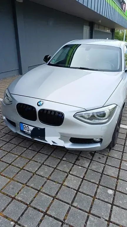 Usata BMW 120 Performance 184 CV (135 kW) 2014 Grigio Utilitaria