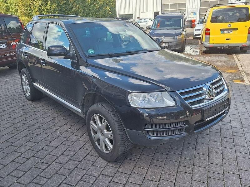 Black magic pearlescent (metallic) Gebraucht 2005 VW Touareg R SUV | 2.600 € (Superpreis) - Bild 1/4
