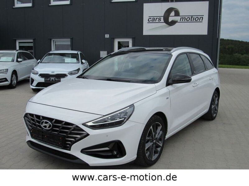 Weiß Gebraucht 2022 Hyundai i30 Edition 30+ Kombi | 18.500 € (Fairer Preis) - Bild 1/4