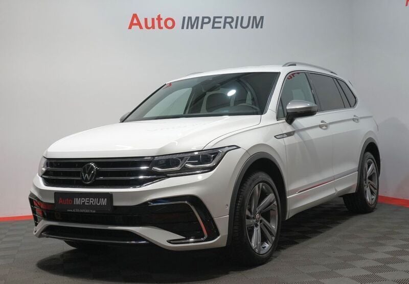 Pure white Gebraucht 2022 VW Tiguan Allspace R-line SUV | 34.990 € (Fairer Preis) - Bild 1/4