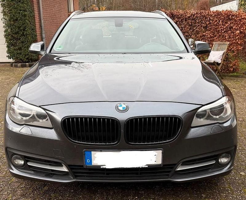 Gebraucht BMW 525 Sport Line 218 PS (160 kW) 2016 Grau Kombi