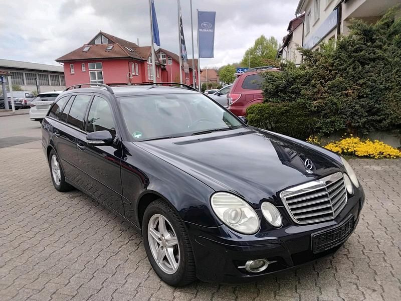 Second-hand Mercedes E200 184 CP (135 kW) 2006 Albastru Break