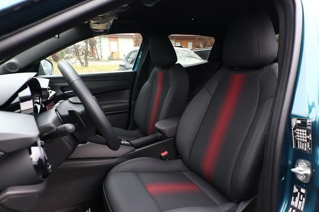 Neu Alfa Romeo GT Junior Edizione Speciale 145 PS (106 kW) 2025 Blu navigli metallic blu navigli metallic SUV