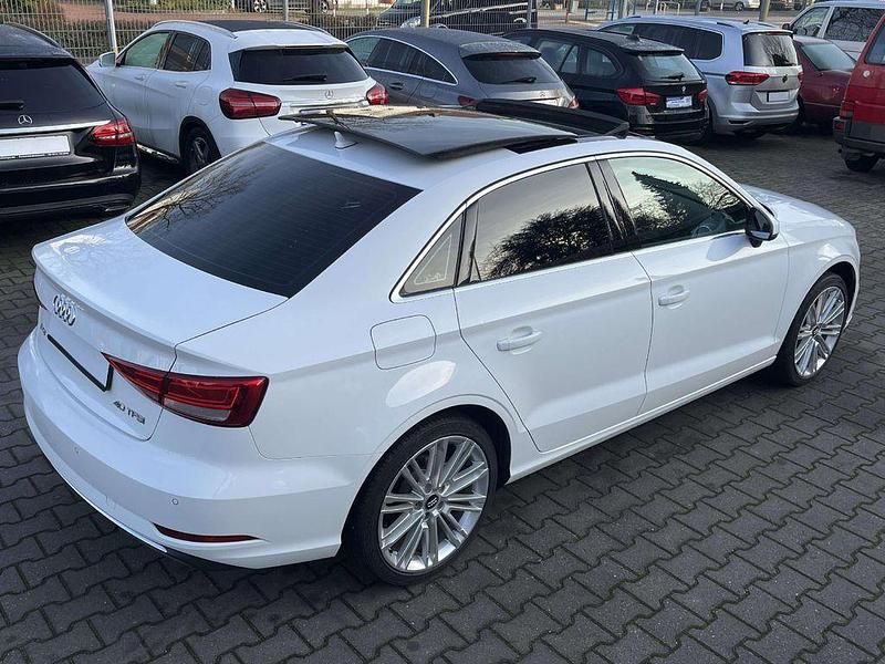Gebraucht Audi A3 Design 190 PS (139 kW) 2018 Weiß Limousine