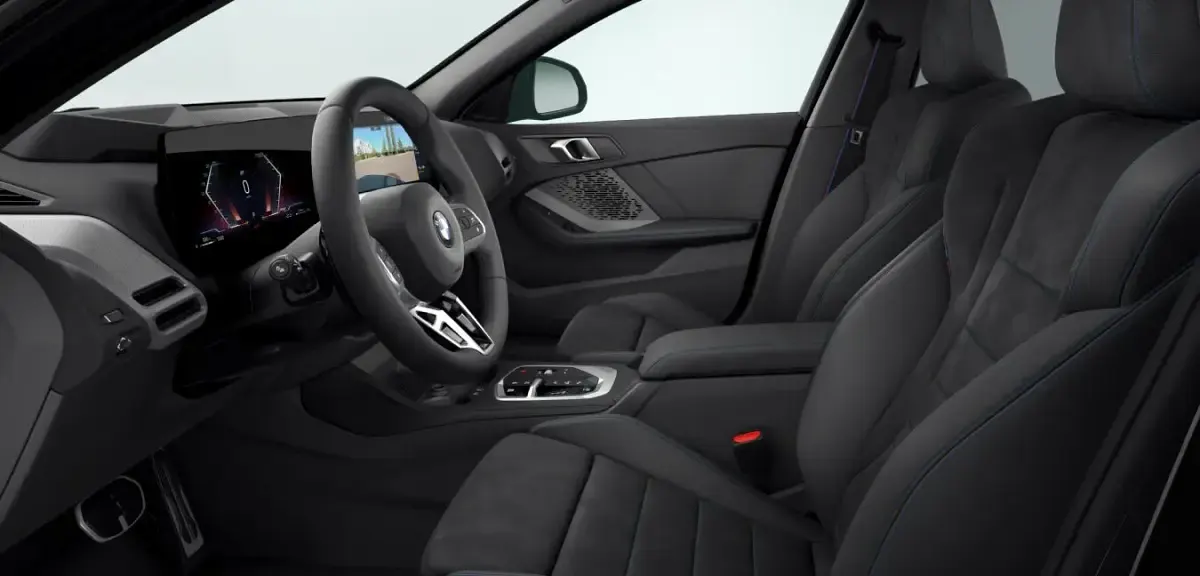 Gebraucht BMW 120 Shadowline 163 PS (119 kW) 2025 Schwarz Kleinwagen