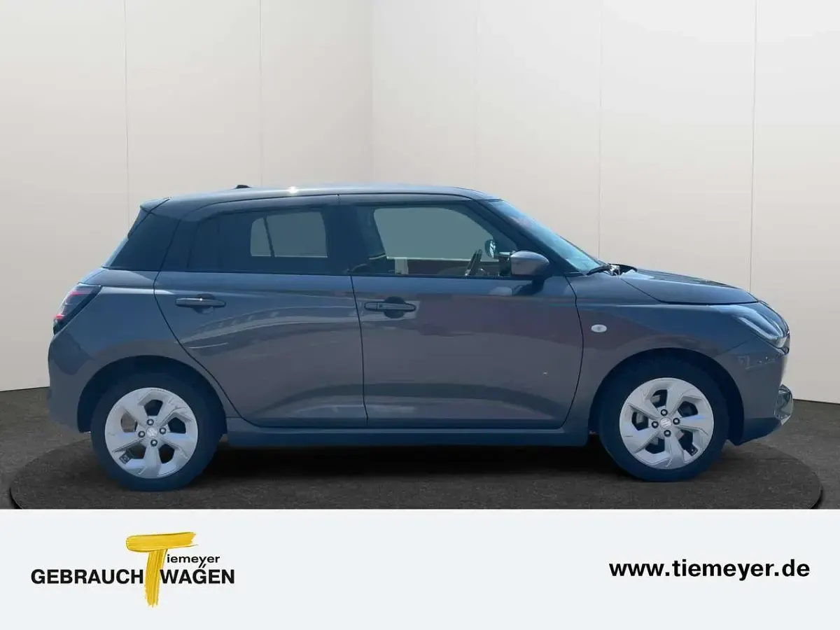 Gebraucht Suzuki Swift Comfort 83 PS (61 kW) 2025 Grau Kleinwagen