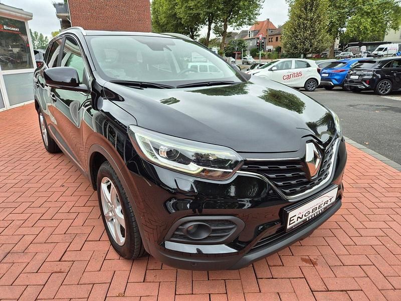 Schwarz Gebraucht 2019 Renault Kadjar Business SUV | 14.990 € (Etwas zu teuer) - Bild 1/4