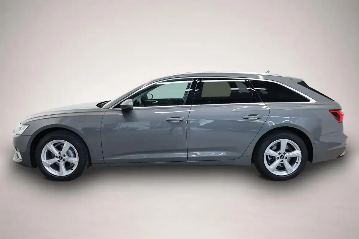 Gebraucht Audi A6 Advanced 163 PS (119 kW) 2025 Manufacturer Kombi