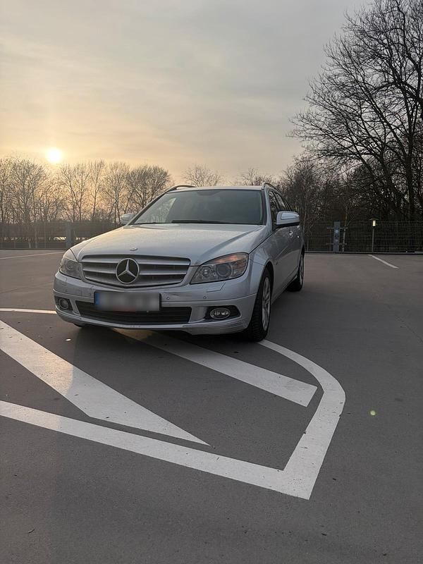 Gebraucht Mercedes C220 170 PS (125 kW) 2007 Silber Kombi