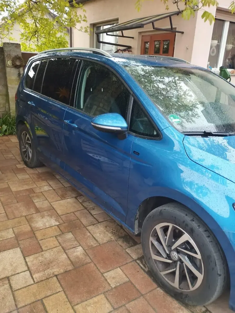 Gebraucht VW Touran 115 PS (84 kW) 2018 Blau Van / Kleinbus