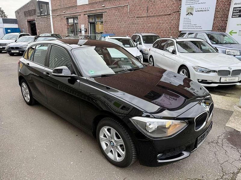 Gebraucht BMW 114 Advantage 102 PS (75 kW) 2013 Schwarz Kleinwagen