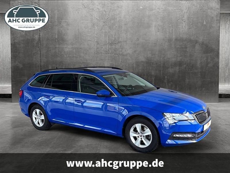 Gebraucht Skoda Superb Ambition 150 PS (110 kW) 2023 Blau Kombi