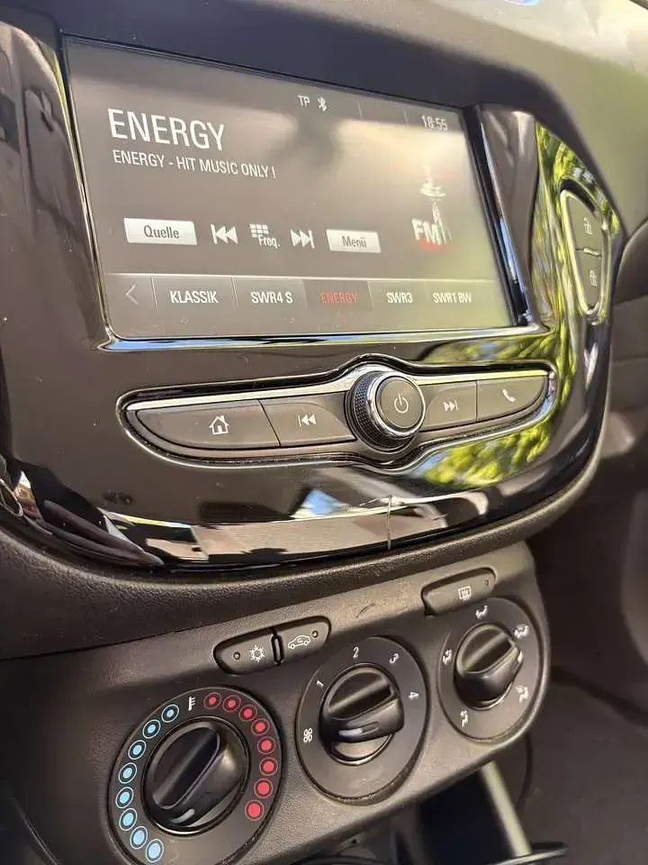Używany Opel Corsa Edition 70 KM (51 kW) 2017 Czarny Hatchback