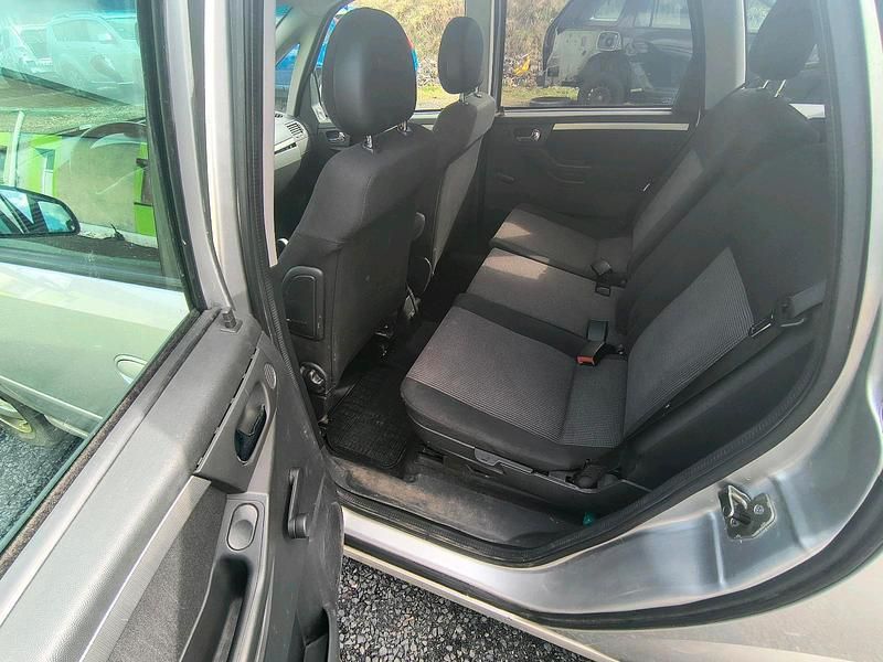 Usata Opel Meriva 2003 Grigio Monovolume