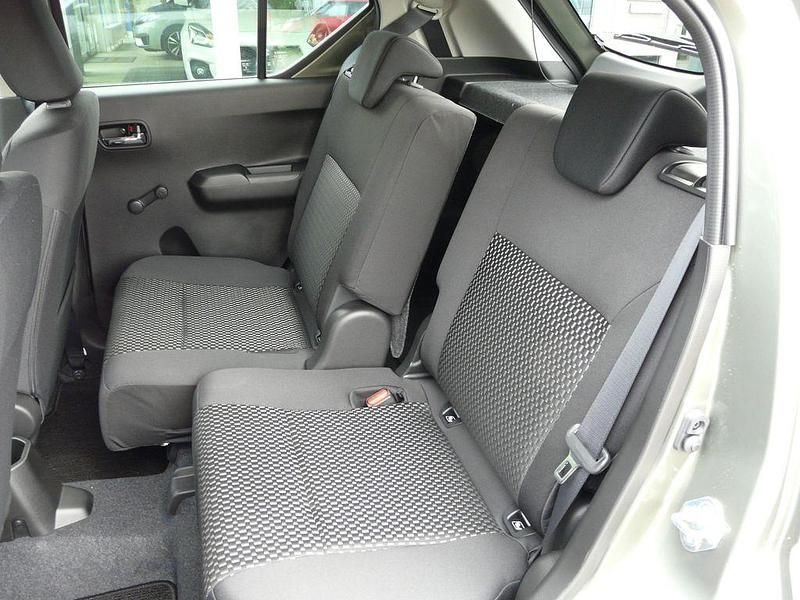 Gebraucht Suzuki Ignis Comfort+ 83 PS (61 kW) 2024 Rot Limousine