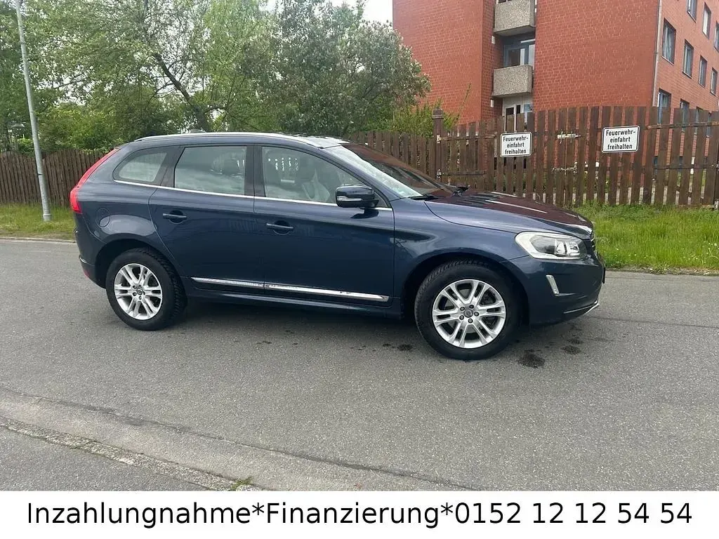 Gebraucht Volvo XC60 Summum 215 PS (158 kW) 2014 Blau SUV