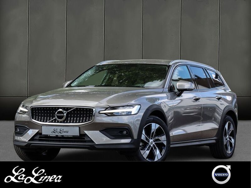 Grau Gebraucht 2021 Volvo V60 CC Pro Kombi | 34.750 € (Superpreis) - Bild 1/3