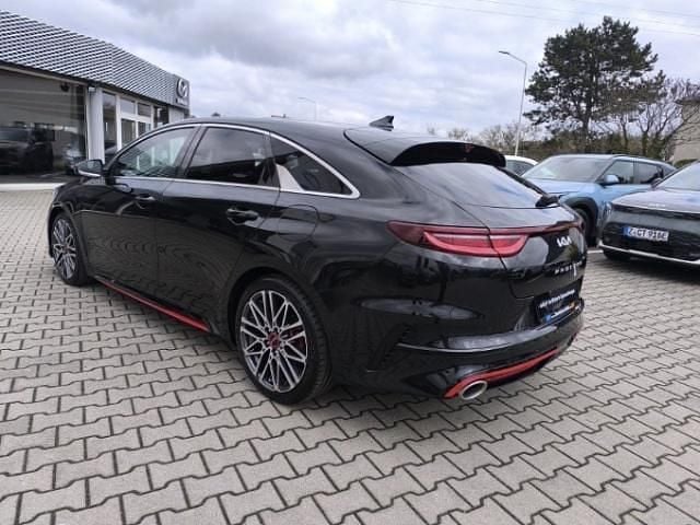 Usado Kia ProCeed GT 204 HP (150 kW) 2022 Preto Carrinha