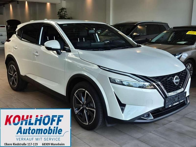 Brilliant white (m) Gebraucht 2024 Nissan Qashqai Tekna SUV | 31.470 € (Fairer Preis) - Bild 1/4