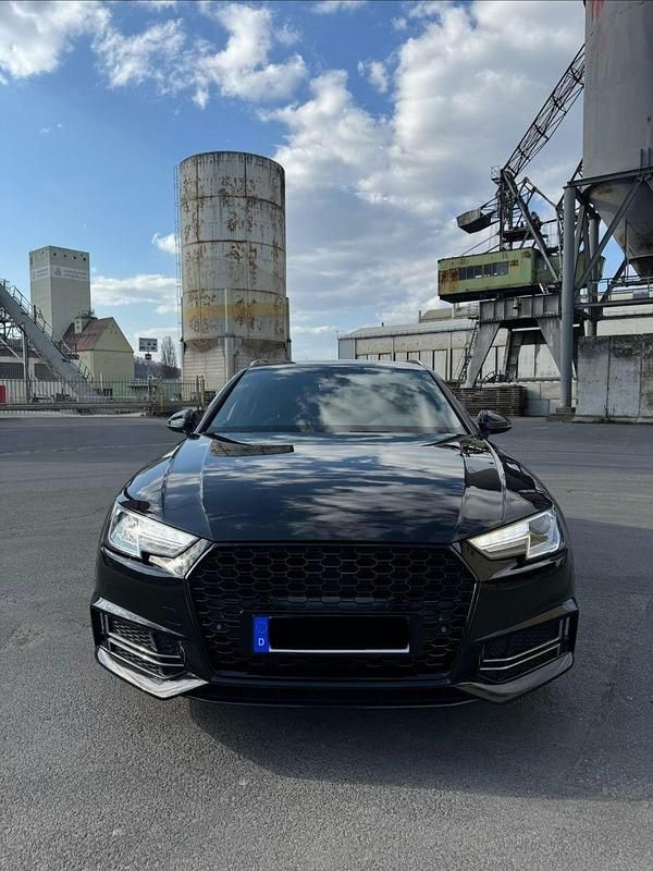 Usata Audi A4 Design 190 CV (139 kW) 2017 Nero Station wagon