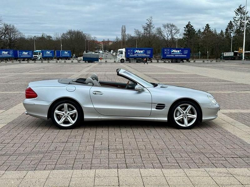 Gebraucht Mercedes SL500 306 PS (225 kW) 2002 Silber Cabrio