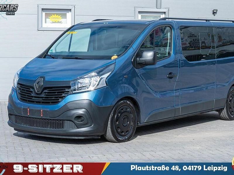 Gebraucht Renault Trafic Expression 125 PS (91 kW) 2017 Blau Van / Kleinbus