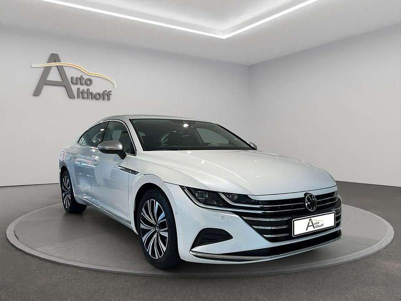 Oryxweiss Gebraucht 2022 VW Arteon Elegance Coupé | 28.370 € (Guter Preis) - Bild 1/4