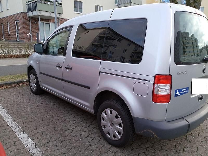 Gebraucht VW Caddy 102 PS (75 kW) 2009 Van / Kleinbus