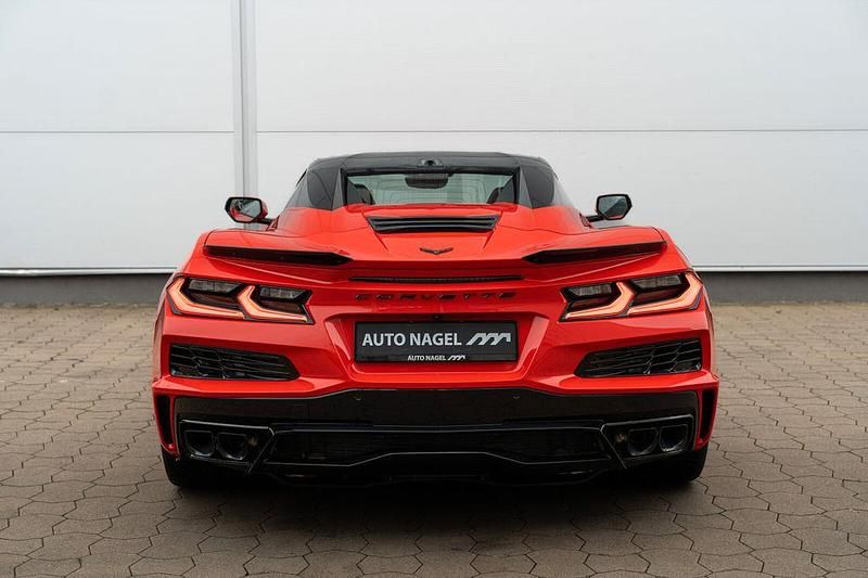 Neu Corvette Z06 646 PS (475 kW) 2025 Torch red Cabrio