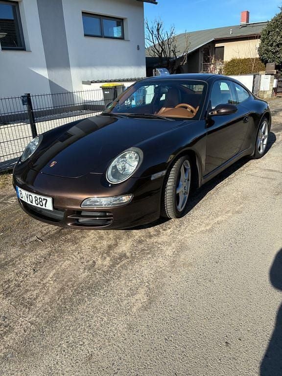 Gebraucht Porsche 911 Carrera 325 PS (239 kW) 2005 Braun Coupé
