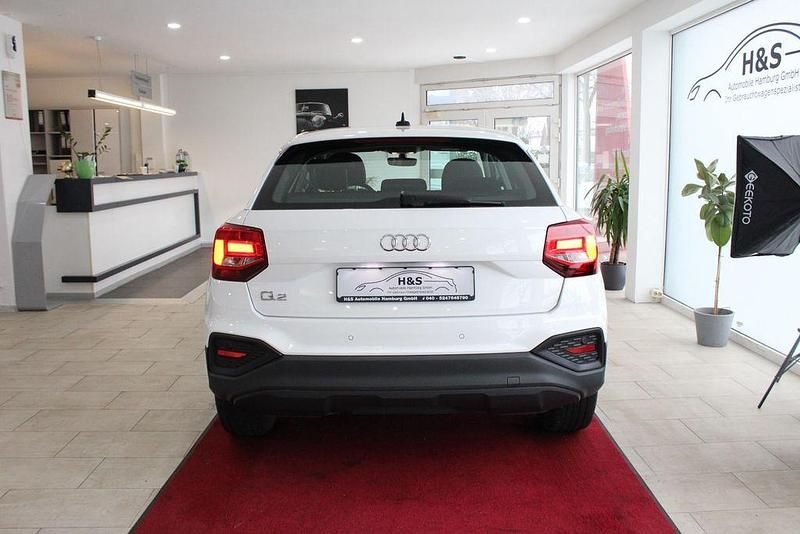 Gebraucht Audi Q2 Ambiente 150 PS (110 kW) 2022 Ibisweiß SUV