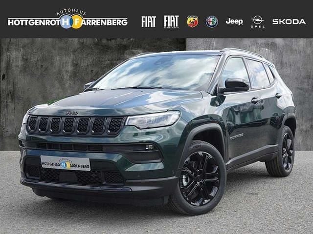 Gruen Neu 2025 Jeep Compass North SUV | 34.590 € (Superpreis) - Bild 1/4