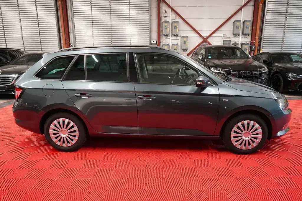 Gebraucht Skoda Fabia Clever 110 PS (80 kW) 2018 Grau Kombi