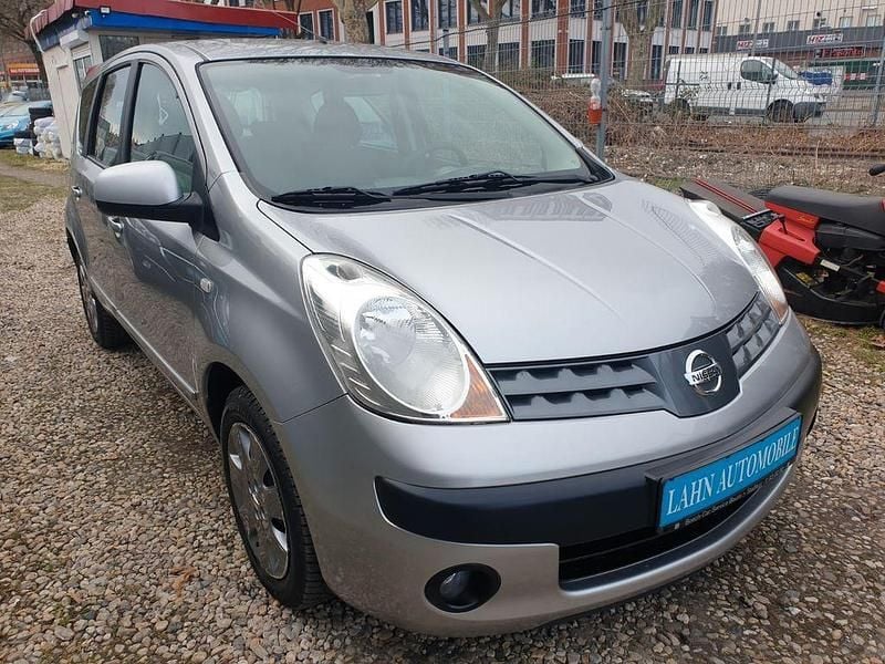 Gebraucht Nissan Note Acenta 88 PS (64 kW) 2006 Silber Kleinwagen