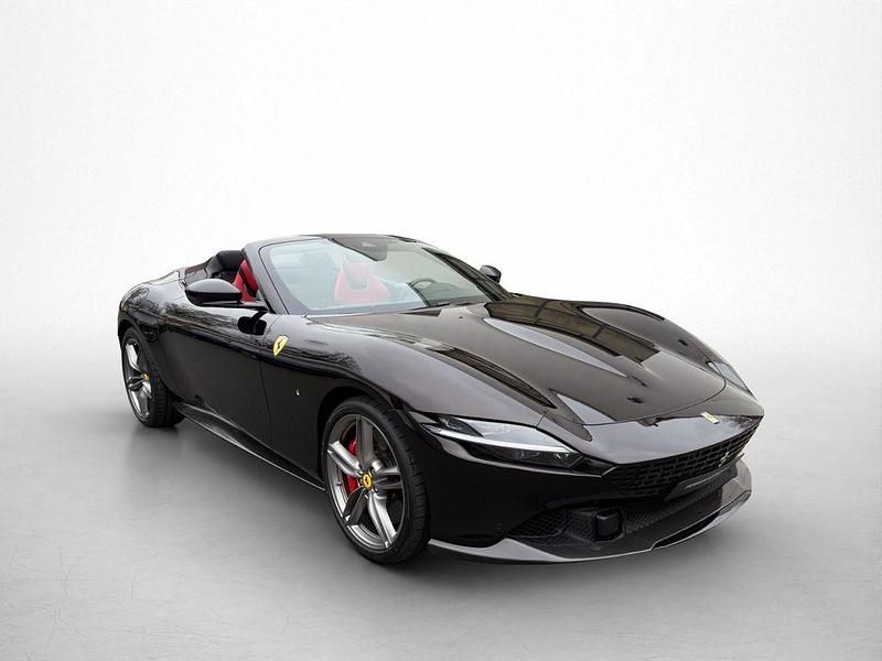 Second-hand Ferrari Roma 620 CP (456 kW) 2023 Negru Cabrio