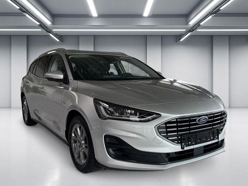 Gebraucht Ford Focus Titanium X 116 PS (85 kW) 2023 Silber Kombi