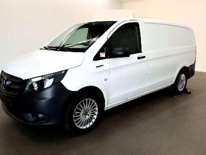 Gebraucht Mercedes e-Vito 85 kW (116 PS) 2021 Weiß Van / Kleinbus