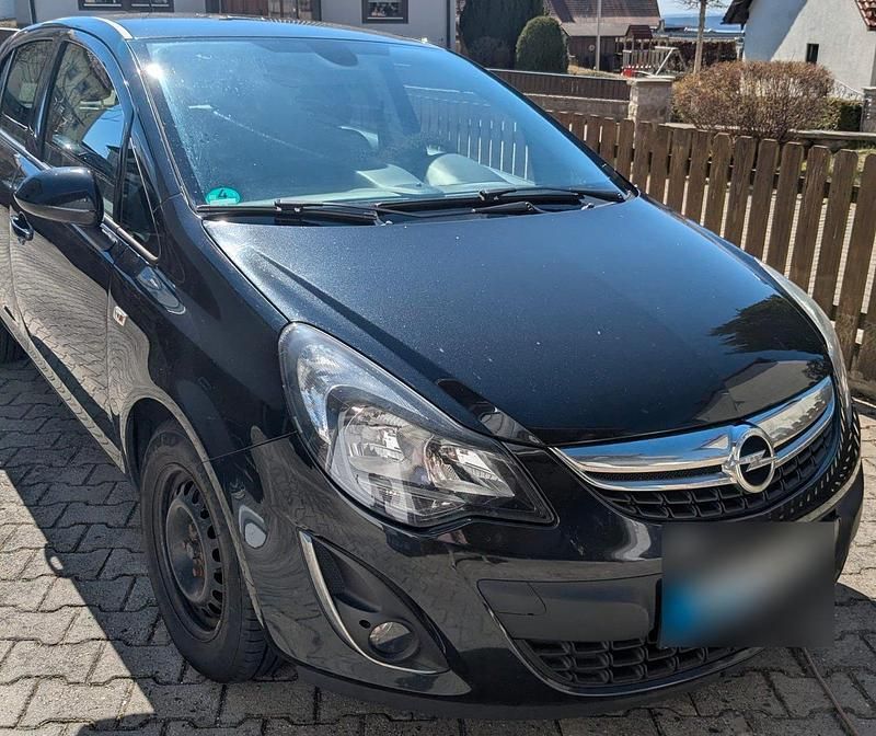Gebraucht Opel Corsa Edition 95 PS (69 kW) 2014 Schwarz Kleinwagen